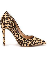 steve madden daisie microsuede studded pumps