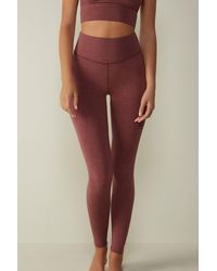 Pantaloni casual, eleganti e chino da donna di Intimissimi a partire da 20 €