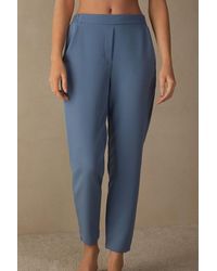 Pantaloni casual, eleganti e chino da donna di Intimissimi a partire da 20 €