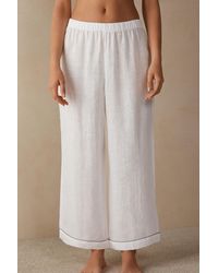 Pantaloni casual, eleganti e chino da donna di Intimissimi a partire da 20 €
