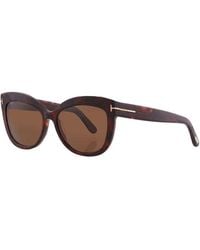 Tom Ford - Cat Eye Full Rim, With A Shiny Frame And Smoke Polarized Lens - Lyst