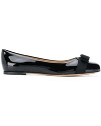 Ferragamo - Varina Patent Leather Ballet Flats - Lyst