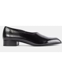 KHAITE - Mocassins Colt Slip On Loafer En Cuir Noir Loafers - Lyst