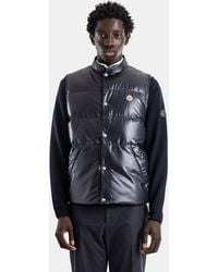 Moncler - Restigo Lacquered Nylon Sleeveless Down Jacket - Lyst