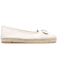 Ferragamo - Ferragamo Vara Buckle-Detail Espadrilles - Lyst
