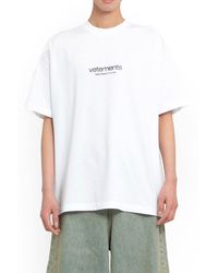 Vetements - Logo Printed Round Neck T-Shirt - Lyst