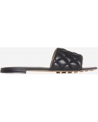Bottega Veneta - Padded Intrecciato Leather Flat Sandals - Lyst