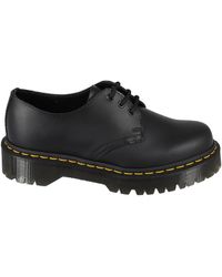 8053 doc martens platform