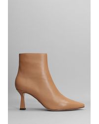 Lola Cruz Boots for Women | Online Sale up to 78% off | Lyst