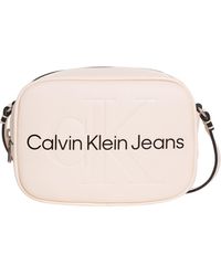 Ijdelheid motto Sta in plaats daarvan op Calvin Klein Bags for Women | Online Sale up to 50% off | Lyst
