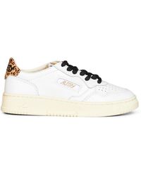Autry - Leather Medalist Low Sneakers - Lyst