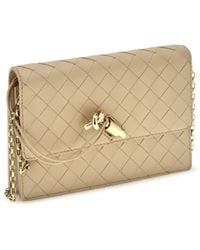 Bottega Veneta - Pouch On Chain Andiamo Shore-Muse Brass Shore/Muse Lamb Leather Wallets & Purses - Lyst