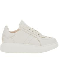 McQueen - Sneakers With Logo Patch On The Tongue And Embossed Logo On The Heel - Lyst