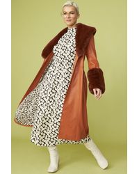 Jayley - Trench Style Belted Coat With Faux Fur Cuffs And Collar S - Lyst