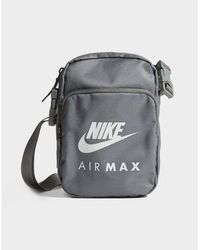 air max bum bag