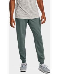 mens jogger pants under armour