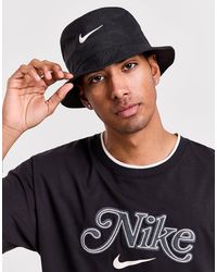 Nike - Womens Cappello Bucket Apex Swoosh - Lyst