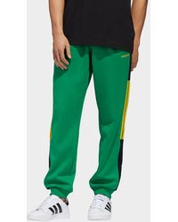 mens green tracksuit bottoms