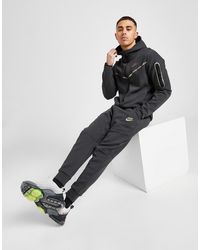 nike tech outfits
