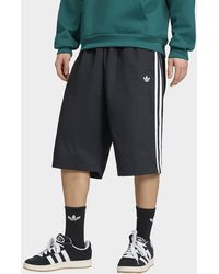 adidas - Mens Short In Twill Di Cotone Adicolor Sst - Lyst
