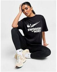 Nike - T-Shirt a Maniche Corte Sportswear Swoosh - Lyst