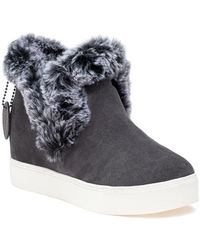 j slides sneaker boots