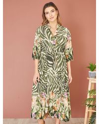 Yumi' - Zebra Floral Print Midi Dress - Lyst