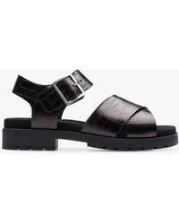 Clarks - Orinocco Wide Fit Textured Leather Cross Strap Sandals - Lyst