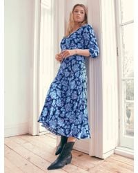 Ro&zo - Blurred Floral V-neck Midi Dress - Lyst
