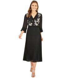 Yumi' - Embroidered Panel Midi Dress With Pleats - Lyst