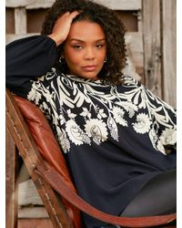 Live Unlimited - Curve Border Print Relaxed Blouse - Lyst