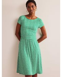 Boden - Amelie Daisy Print Jersey Dress - Lyst
