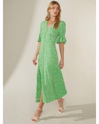 Ro&zo - Ditsy Floral Ruffle Sleeve Button Front Midi Dress - Lyst