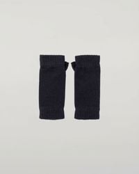 Johnstons of Elgin - Dark Cashmere Wrist Warmers - Lyst