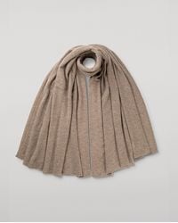 Johnstons of Elgin - Raeburn Light Cashmere Travel Stole - Lyst