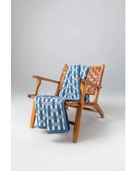 Johnstons of Elgin - Blanket Stitched Basketweave Throw - Lyst