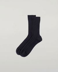 Johnstons of Elgin - Dark Fleming Cashmere Socks - Lyst