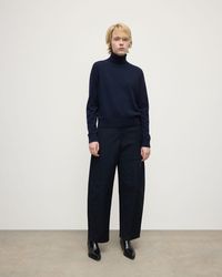 Johnstons of Elgin - Classic Cashmere Dark Roll Neck Jumper - Lyst