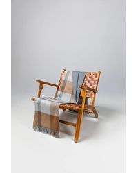 Johnstons of Elgin - Reversible Cashmere Leven Check Throw - Lyst
