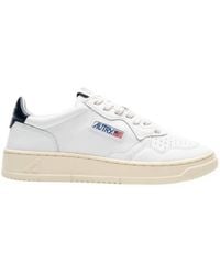 Autry - Medalist Leather Low-Top Sneakers, Brand Size 36 Us - Lyst