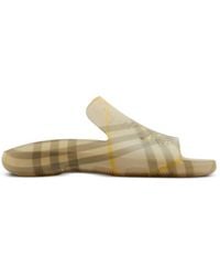 Burberry - Equestrian Knight Stingray Check-Pattern Slides, Brand Size 39 Us - Lyst