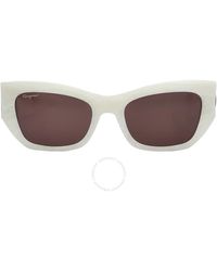 Ferragamo - Amber Cat Eye Sunglasses Sf1059s 278 54 - Lyst