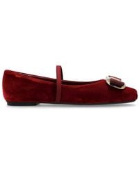 Ferragamo - Ferragamo New Vara Plate Ballet Flats - Lyst