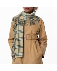 Burberry - Vintage Check Fringed Cashmere Scarf - Lyst
