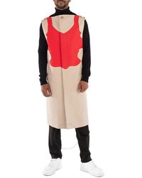 Burberry - Soft Fawn Reconstructed-Print Sleeveless Car Coat, Brand Size 50 (Us - Lyst