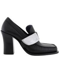 Burberry - London Shield Plaque Heel Pumps, Brand Size 37 (Us - Lyst