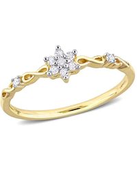 Amour - 1/10 Ct Tw Diamond Floral Promise Ring - Lyst