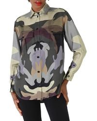 Burberry - Ladies Ferne Camouflage Print Oversized Silk Shirt, Brand Size 2 (Us - Lyst