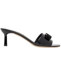 Ferragamo - Salvatore Ladies Patent Calfskin Vara Bow Slide Sandals, Size 7.5 - Lyst