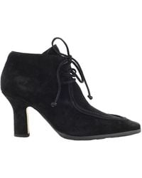 Burberry - Storm Suede Ankle Boots, Brand Size 38 (Us - Lyst
